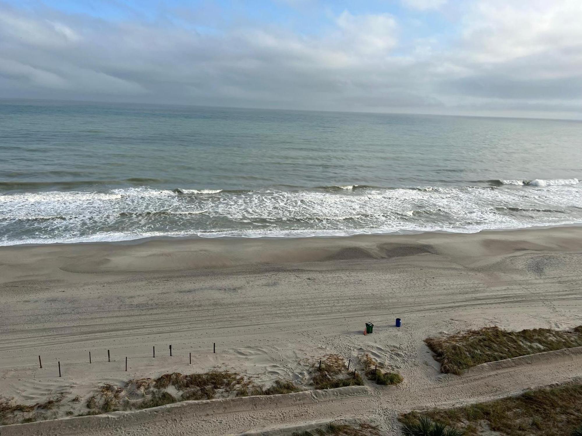 Holiday home 2501 S Ocean Blvd, 0811 - Ocean Front Sleeps 6 Myrtle Beach