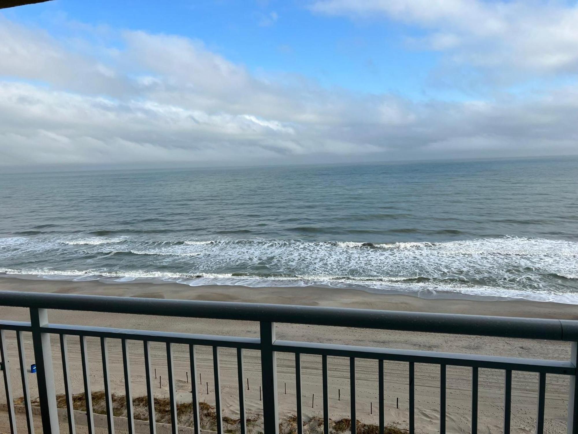 Holiday home 2501 S Ocean Blvd, 0811 - Ocean Front Sleeps 6